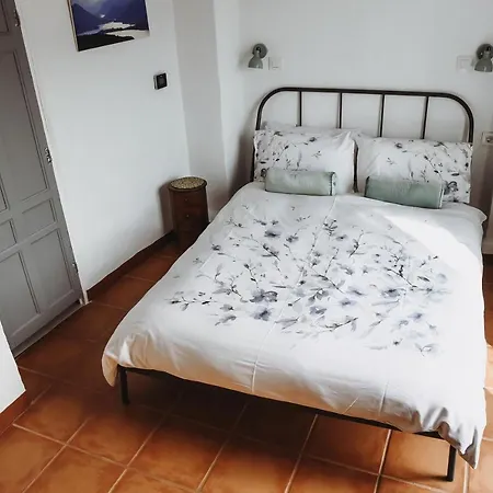 Homestay Lake Room Iznajar *