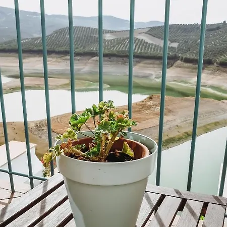 Lake Room Iznajar *